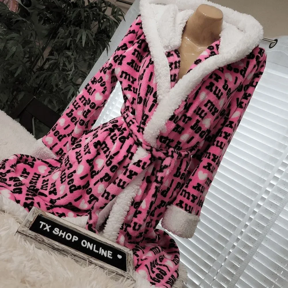 Sequin Cute fashion Plush Hooded Robe NWT - Picture 5 of 6